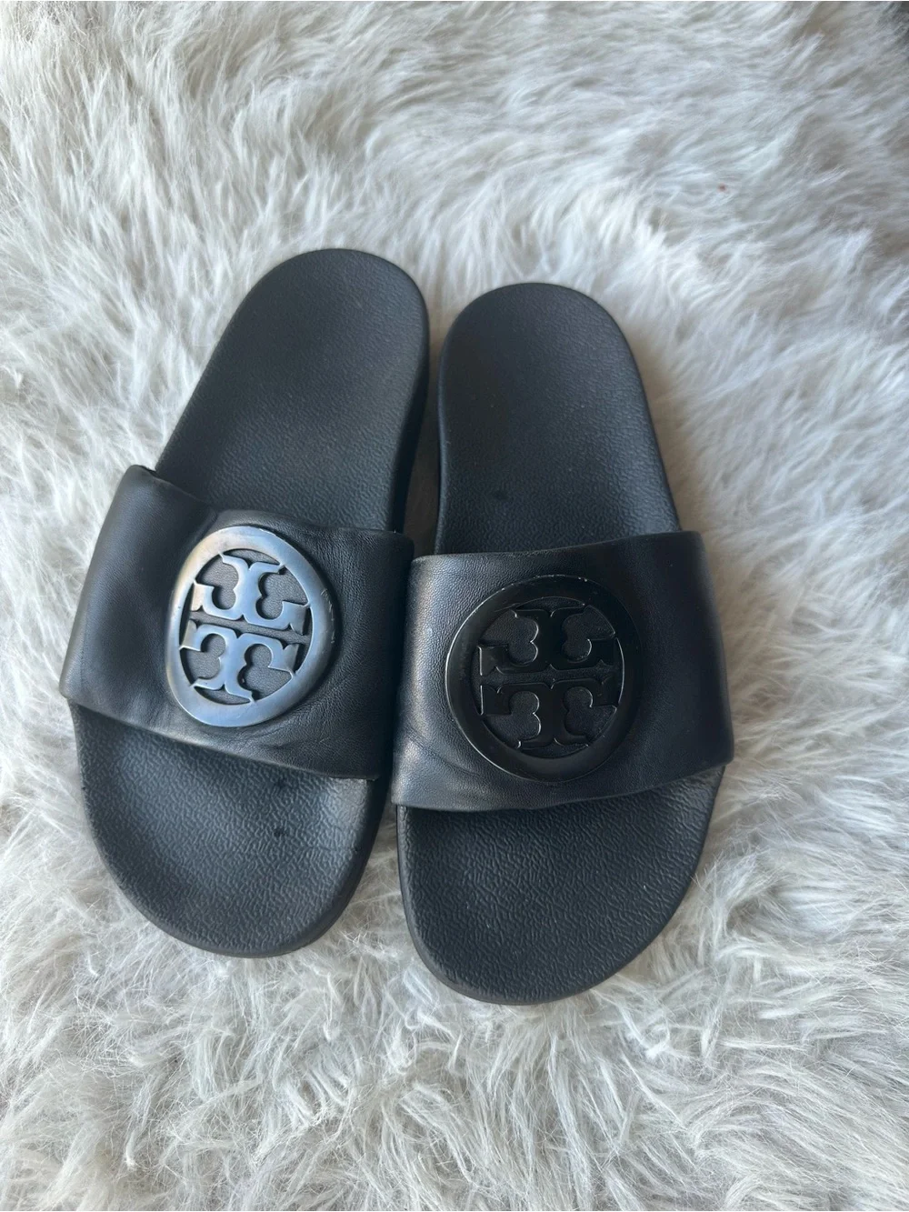 Tory Burch women’s Black Leather double T Logo Lina Slide Sandals 7
